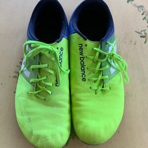 New Balance Unisex Adult Furon 
Soccer Shoes  Size 8 color Lime Glo with blue